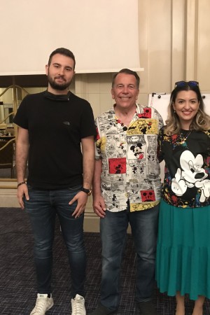 alt_1Adonis Psikoloji